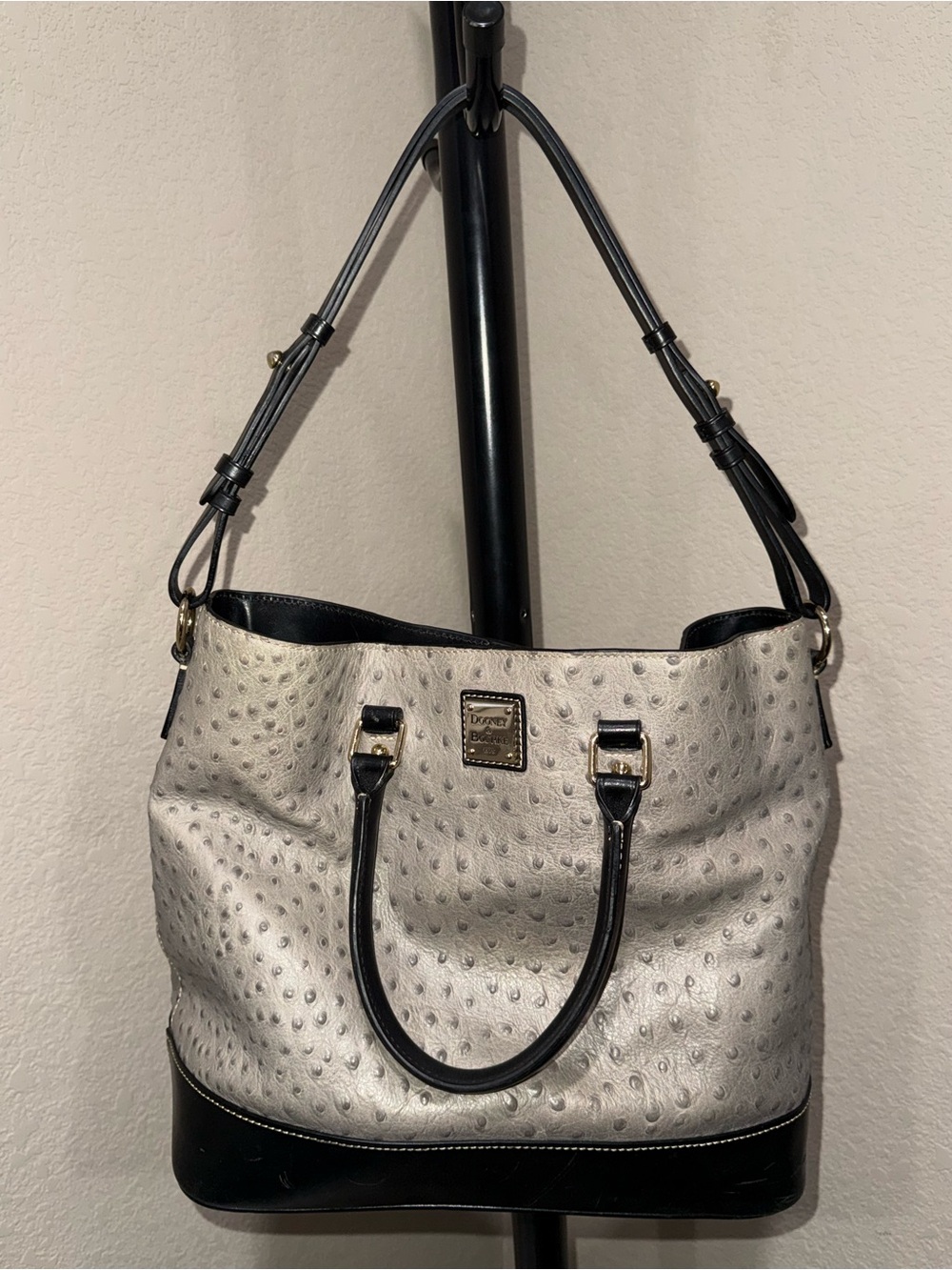 Dooney & Bourke Gray Ostrich-Embossed Chelsea tote - Picture 2 of 12